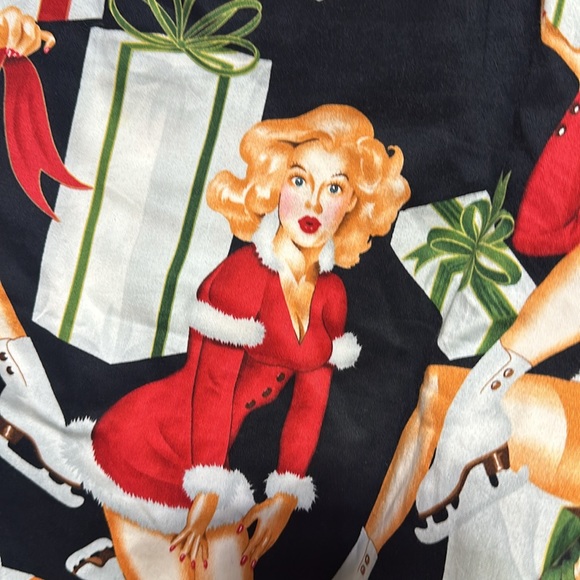 Loudmouth Golf Pin-Up Girl Christmas Shorts Size 30 Flawless Condition - Picture 13 of 15